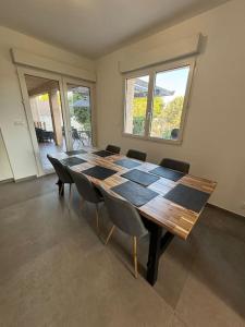 Villas Villa avec piscine, climatisation et studio independant : photos des chambres