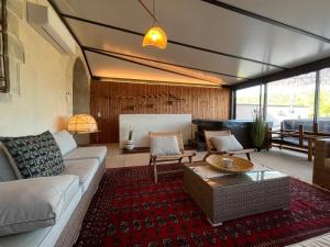 Maisons de vacances Gite Aigues Vives - Les Jardins : photos des chambres