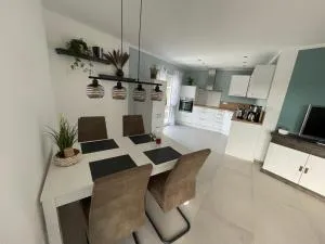 FeWo am Ortsrand von Roßwangen - 巴林根