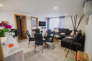 Apartment Trta with Vineyard View