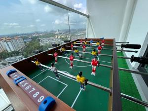 PLATINO, Huge Family 3BR Suite, Few steps to Paradigm Mall & Escape JB
