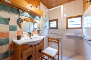 Chalets Chalet L-Abri - Pour 9 avec vue montagne : photos des chambres