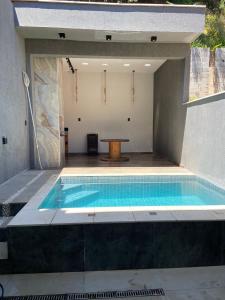 Casa aconchegante com piscina