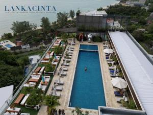 Lavanya Sea View Apartment with Resort Access