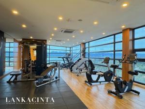 Lavanya Sea View Apartment with Resort Access