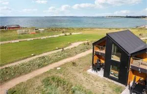 Kysthusene, Lejl, 15 - Høng