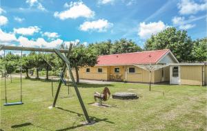 Three-Bedroom Holiday Home In Oksbol