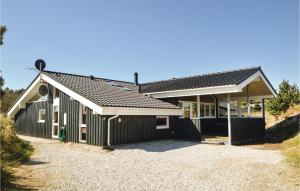 Amazing Home In Saltum With Wifi