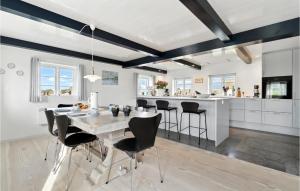 3 Bedroom Nice Home In Fanø