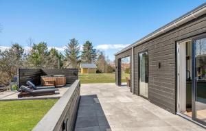 Amazing Home In Hadsund With Wifi