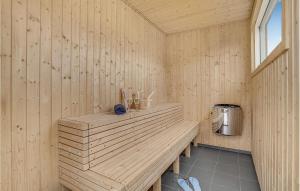 Amazing Home In Harboøre With 4 Bedrooms, Sauna & Wifi