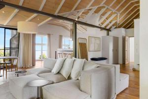 Dream penthouse with panoramic sea view pool spa