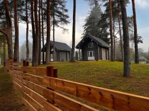 Gaujas Plostnieku Namiņi