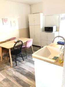 Appartements Appart Melvyn - Central, Balcon : photos des chambres