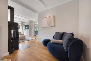 Entire Luxury flat with sea view spa pool sauna