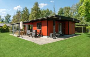 Gorgeous Home In Gørlev With Wifi