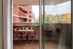 Kensington Air Conditioned One Bed Apartment