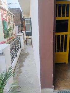 Tulsi Ganga Hostel