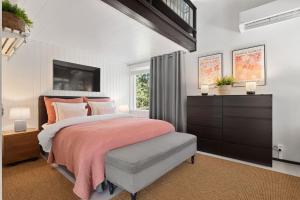 Stay North - Mustikka