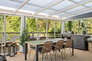 Stay North - Mustikka