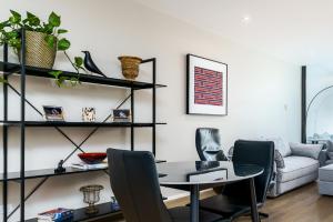 Elegant Apartment in Kingston Foreshore - Hosted by Canstay