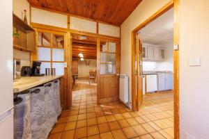 Maisons de vacances Moulin du Bateau - Gite de Charme - Piscine - Nature : photos des chambres
