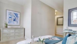 The Wellington Suite, Garrick House