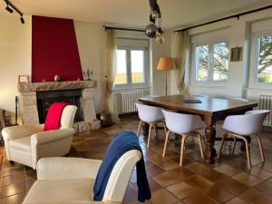 Maisons de vacances Kermartin - Maison de famille avec vue sur la baie de Morlaix : photos des chambres