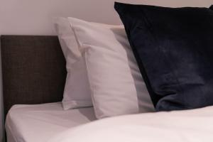 1 Bedroom Apartment by Primal Estates Short Lets in Brighton