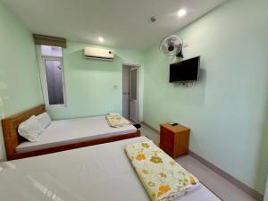 HT Phuong Thao Boutique