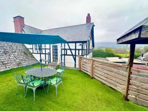 Luxury 3 bed, 6 person, spacious rural apartment