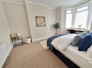 FREE Parking 2BR Flat in Gateshead