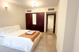 Near City Centre Mall, Pool, Gym