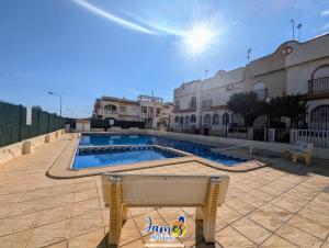 First Floor 2 Bedroom Apartment Near Emerald Isle LF13