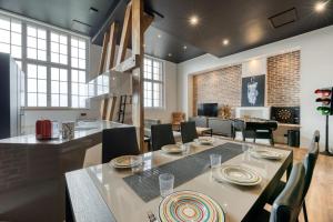 Appartements Jonathan Appartement avec place de parking : photos des chambres