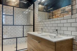 Appartements Jonathan Appartement avec place de parking : photos des chambres