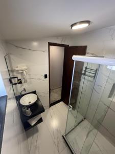 FLAT ITAJURU 2105 - Tudo a pé, ônibus na porta pra Arraial do Cabo e Buzios