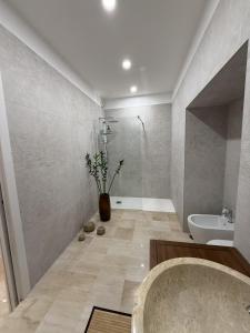 HV Suites TRIBUNALIUM