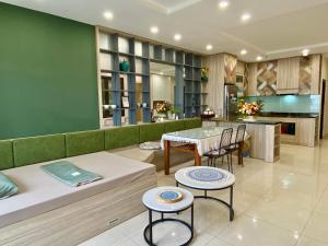 Premium City Suites High-floor walk to Lotte Metropolis Hanoi