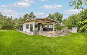 Four-Bedroom Holiday Home In Juelsminde