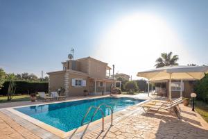 Villa Erato with private swimming pool