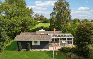 3 Bedroom Cozy Home In Juelsminde