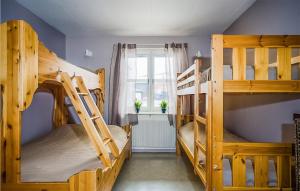 Beautiful Apartment In Sysslebäck