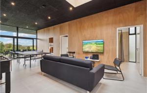 Lovely Home In Højslev With Sauna