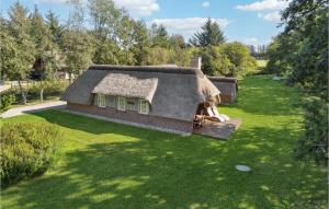 Three-Bedroom Holiday Home In Norre Nebel