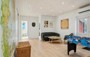 Awesome Home In Højslev With Sauna