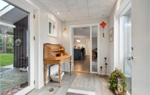 4 Bedroom Cozy Home In Skjern