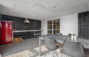 Pet Friendly Home In Hvide Sande