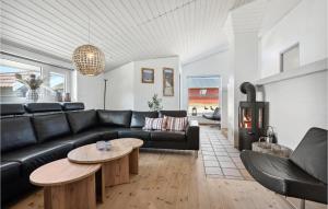 Nice Home In Hvide Sande With Sauna