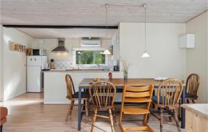 4 Bedroom Lovely Home In Sjællands Odde